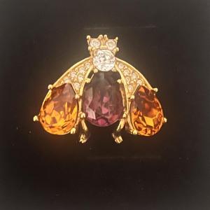 Christian Dior, Bee Brooch.