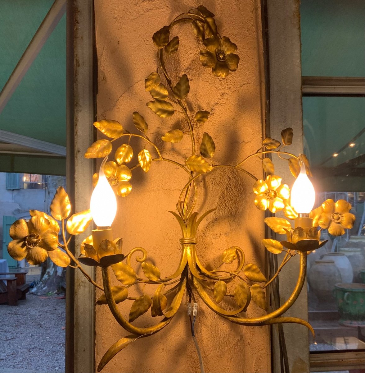 Golden Metal Wall Lamp With Gold Leaf