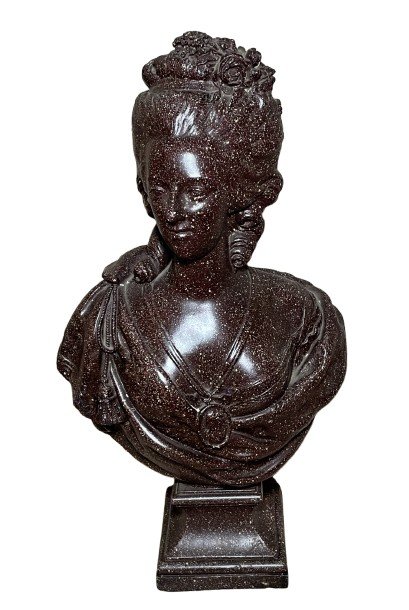 Bust Of Marie Antoinette