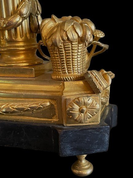 Louis XVI Gardener Clock-photo-3