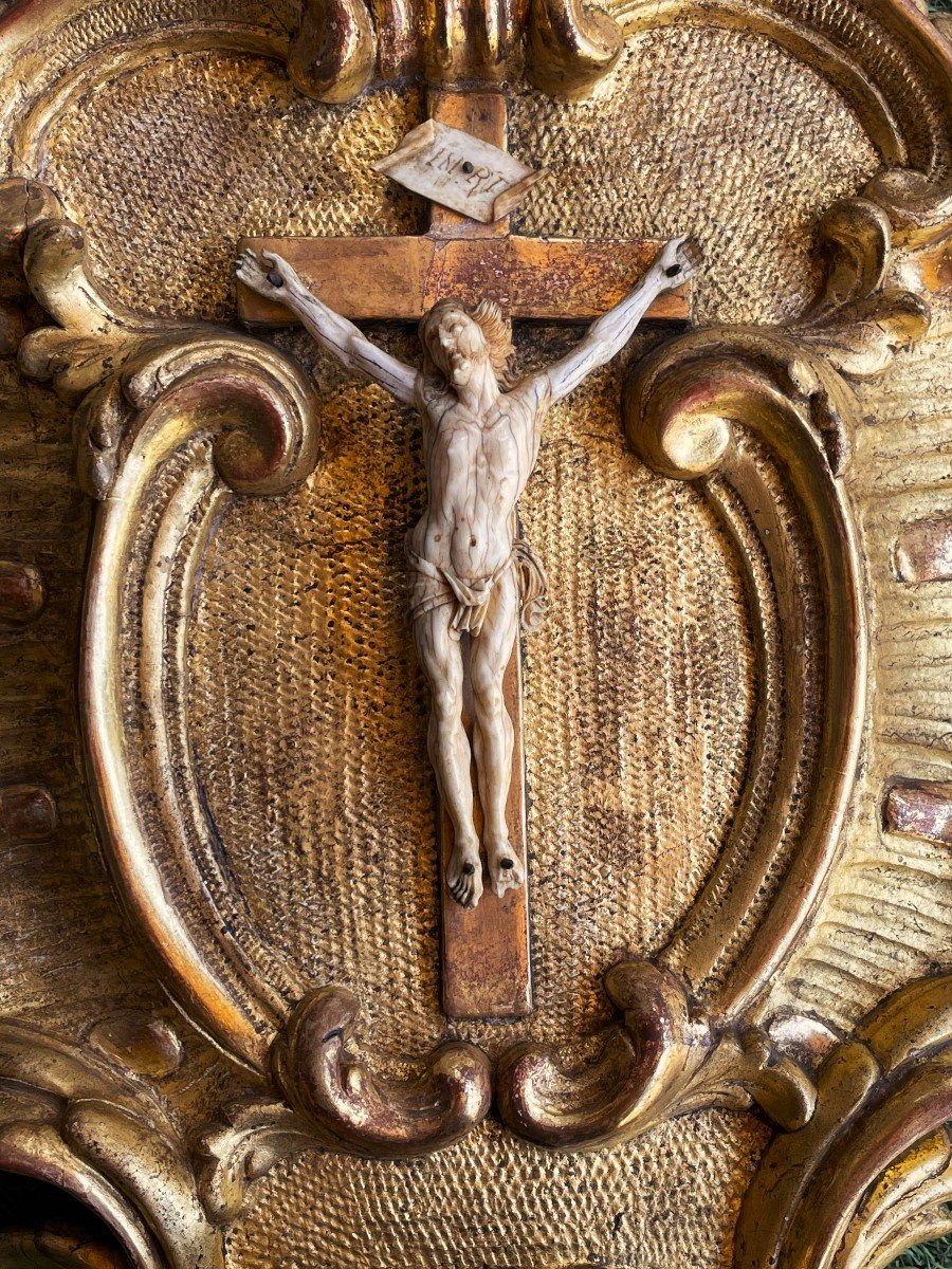 Golden Wood Stoup And Its Christ 18th Century-photo-4