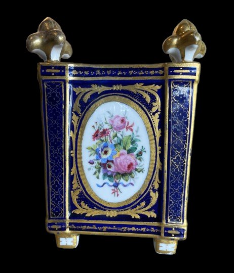 Paire de jardinières avec portrait de Louis XV et de Marie LESZCYNSKA-photo-1