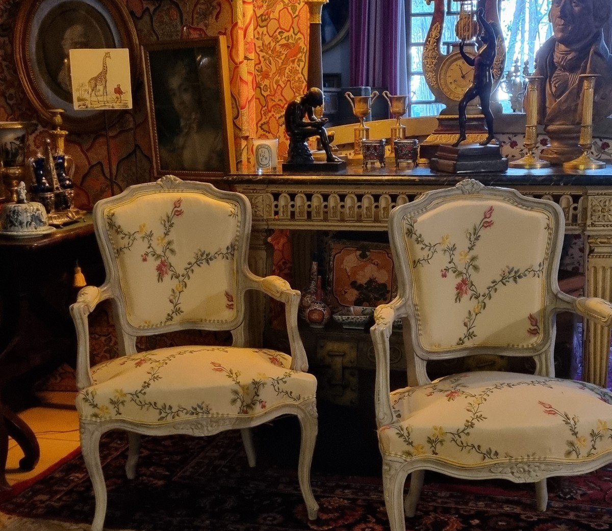 PAIRE DE FAUTEUILS EN CABRIOLET STYLE LOUIS XV EPOQUE XIXe CABRIOLETS PEINTS-photo-1