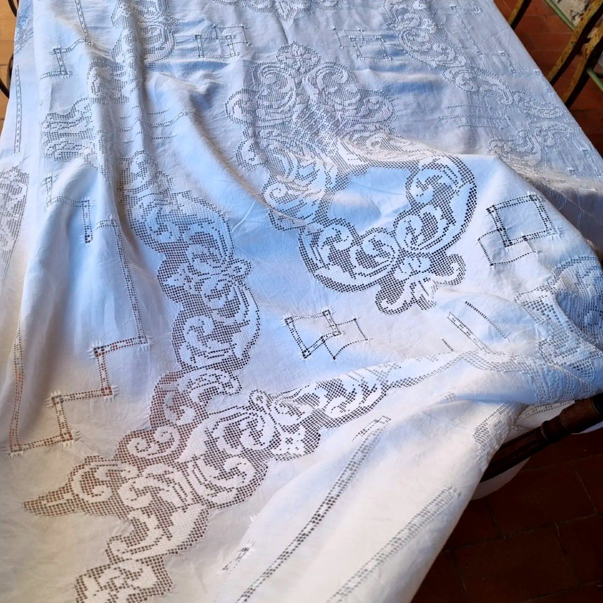 Large Linen Yarn Tablecloth 1900/1920 340cm/170cm