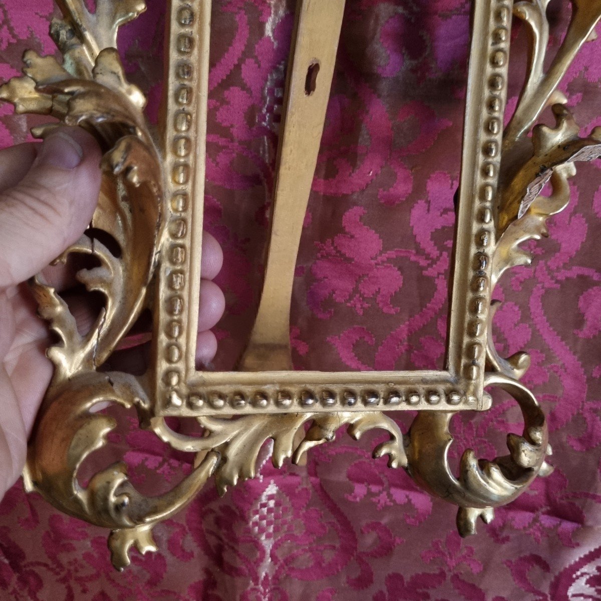 Small Baroque Frame Golden Wood Photo Holder Photo Holder-photo-3