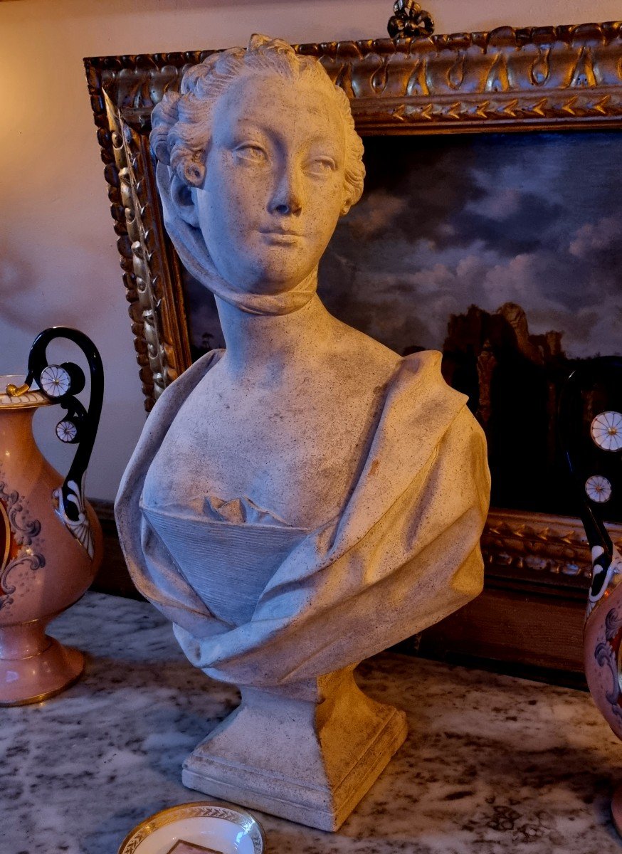 BUSTE EN GRÈS DE MADAME DE POMPADOUR JEANNE ANTOINETTE POISSON MARQUISE DE FIN XIXe