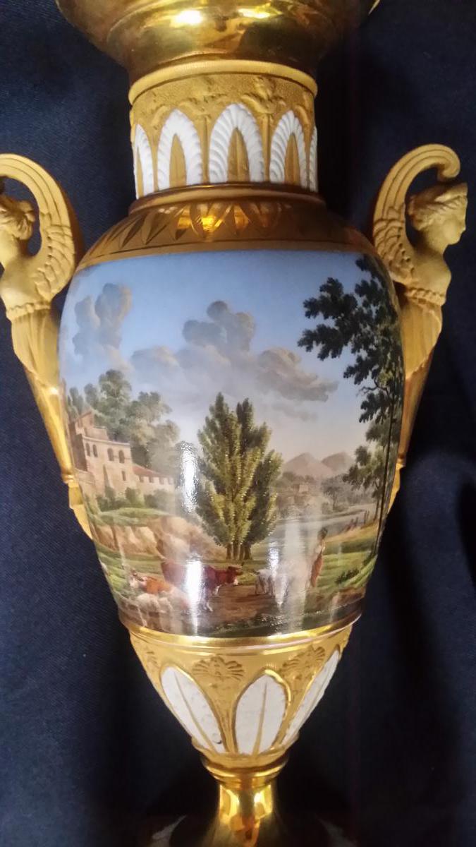 VASE EN SÈVRES OU PARIS FIN XVIIIE ou début XIXe-photo-2
