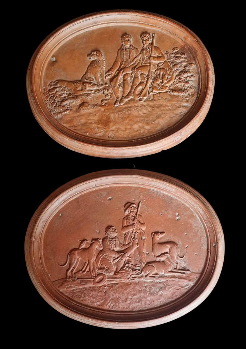 BAS-RELIEFS EN TERRE CUITE EPOQUE ROMANTIQUE LOUIS-PHILIPPE CHARLES X CHASSE CYNEGETIQUE