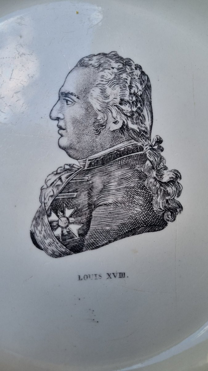 SERIE DE TROIS ASSIETTES FAÏENCE FINE CHOISY LE ROI ROYALISTE LOUIS XVIII ANGOULEME BERRY DUC-photo-2