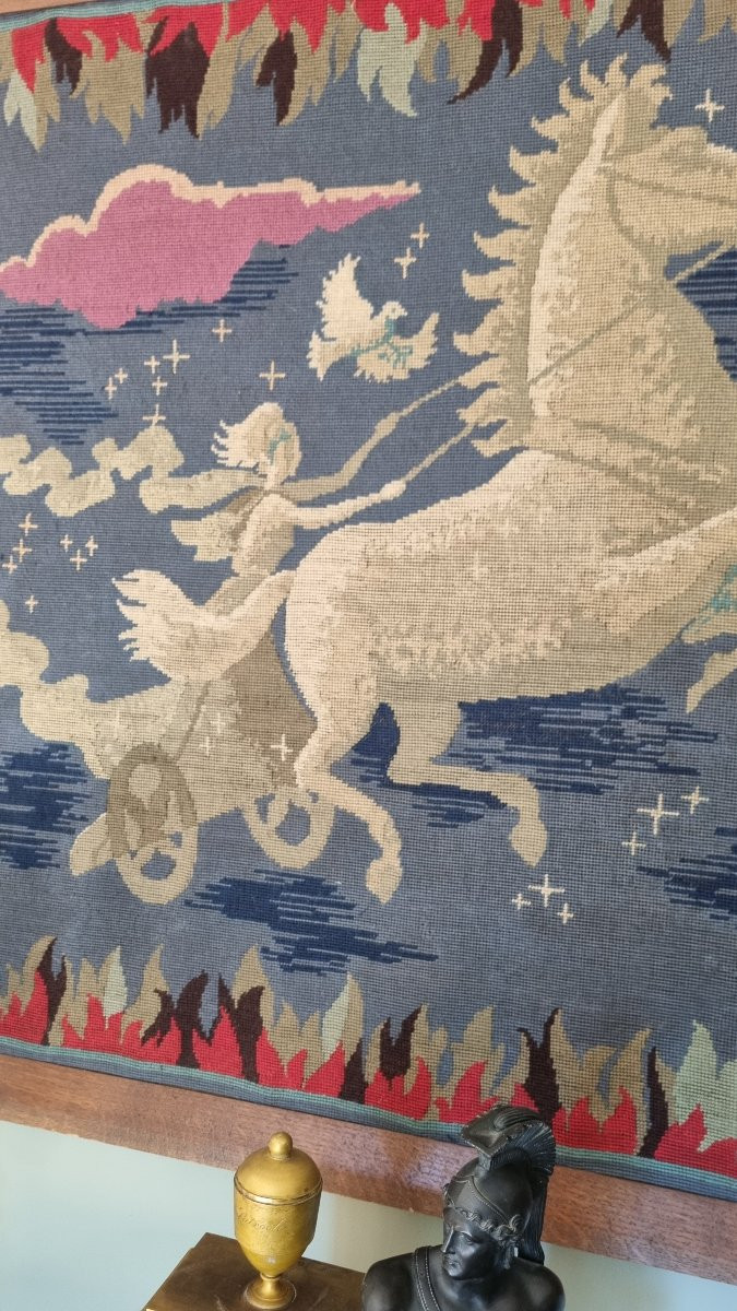 TAPISSERIE AU GROS POINT vers 1950/1960 RÉALISÉE À LA MAIN CHAR CHEVAL ONIRIQUE MYTHOLOGIE-photo-2