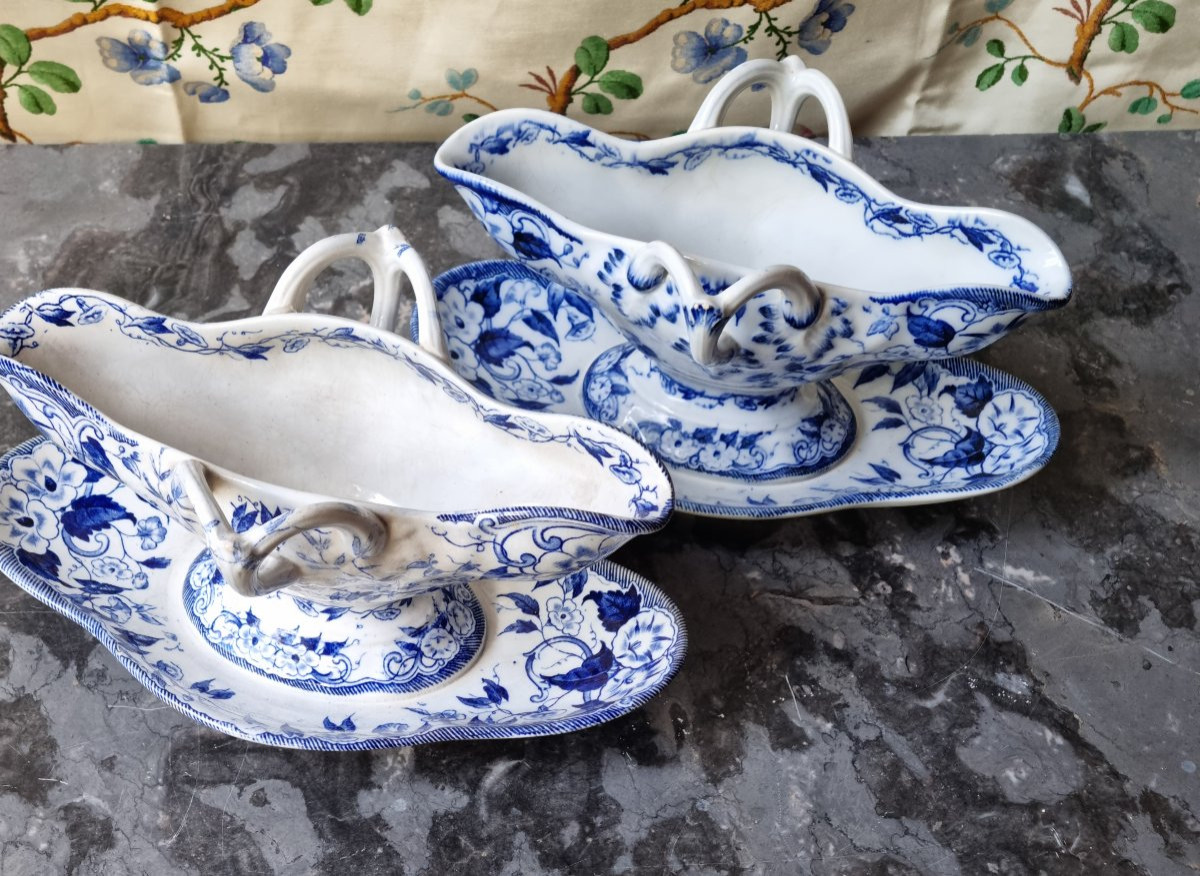 Two Fine Creil And Montereau Earthenware Sauce Boats, Flora Model-photo-4