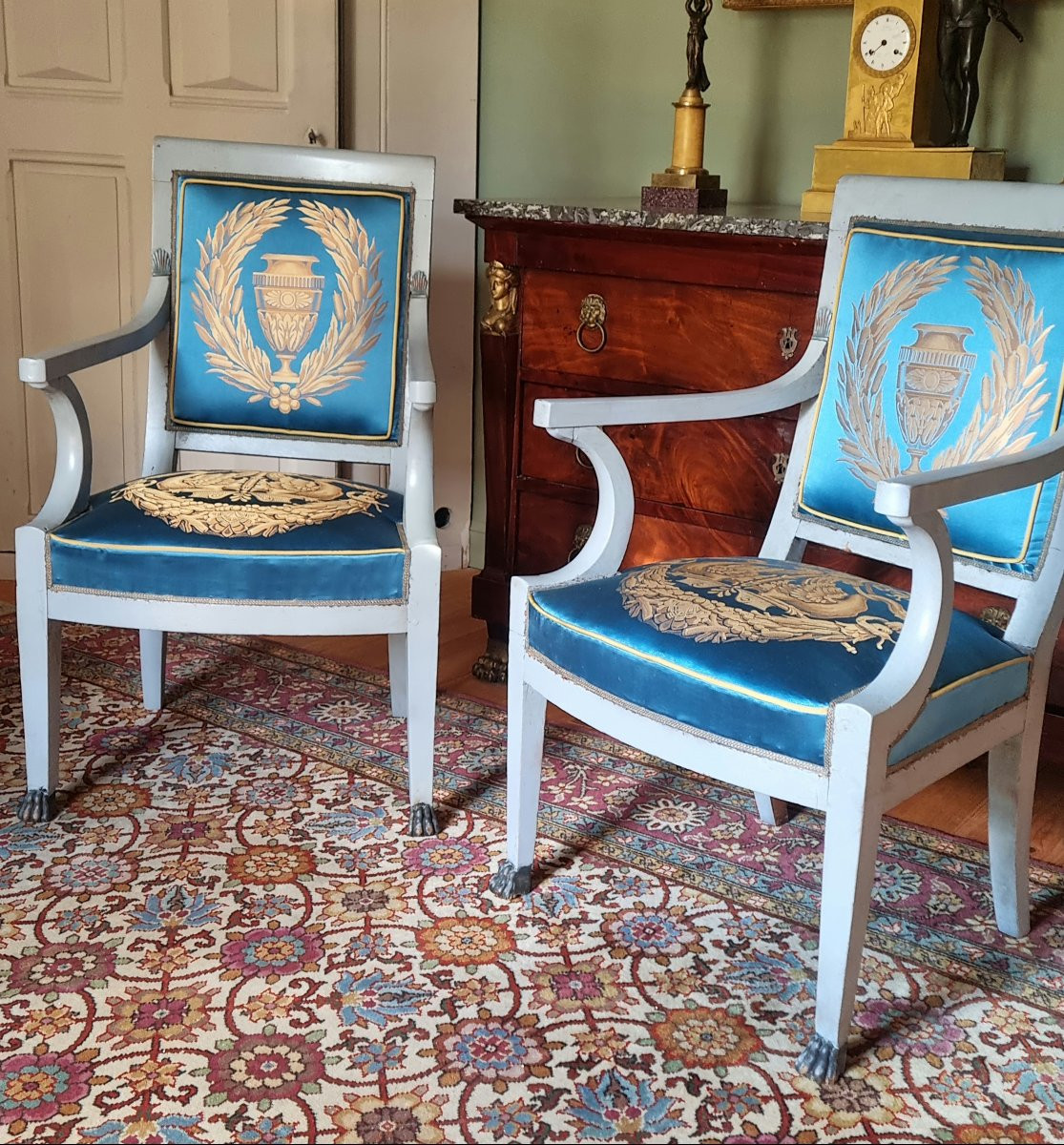 PAIRE DE FAUTEUILS D'OFFICIER EPOQUE CONSULAT EMPIRE SOIE-photo-2