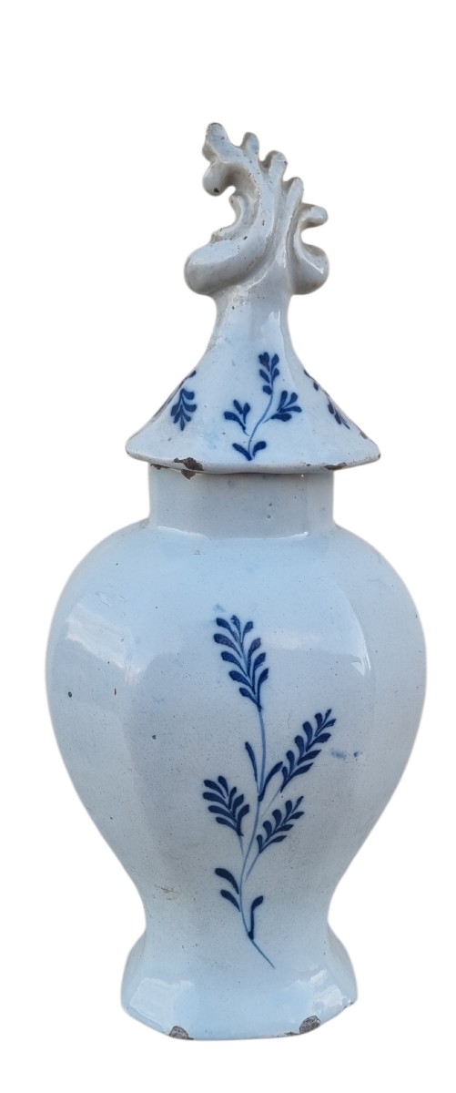 Delftware Covered Vase/pot, 18th Century, Pipe Factory-photo-1