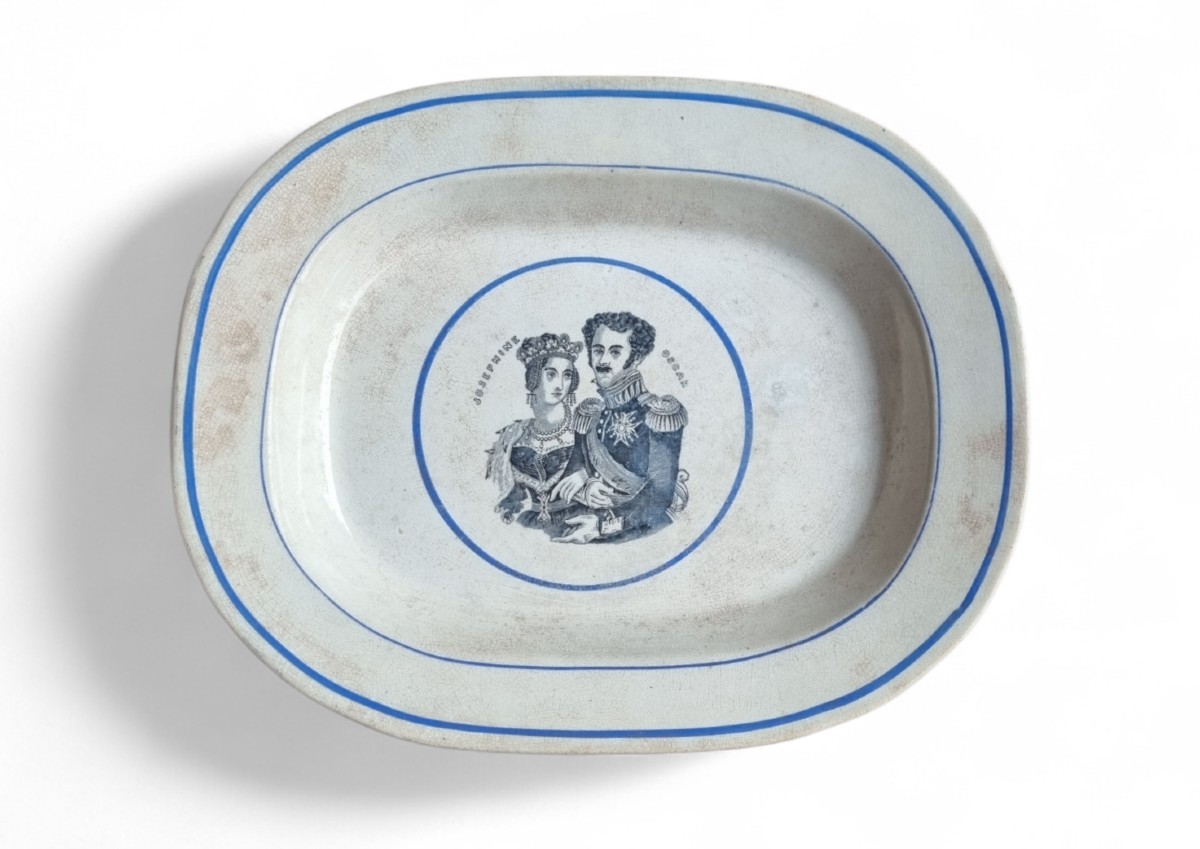 Earthenware Platter Of Oscar I And Josephine, King Of Sweden And Norway, From The House Of Bernadotte Beauharnais-photo-2