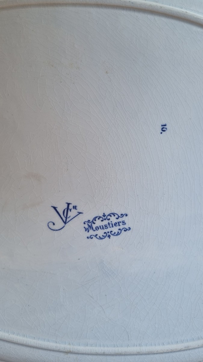 GRAND PLAT EN FAÏENCE FINE DE JULES VIEILLARD À  BORDEAUX 48 X 37 CM-photo-3