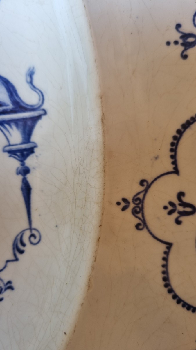 GRAND PLAT EN FAÏENCE FINE DE JULES VIEILLARD À  BORDEAUX 48 X 37 CM-photo-4