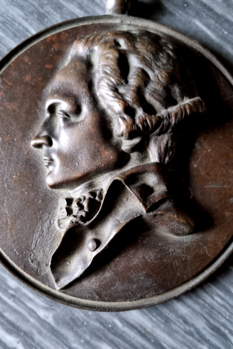 MEDAILLON PROFIL DE ROBESPIERRE DAVID D'ANGERS RÉVOLUTION FRANÇAISE  CIRCA 1850 BRONZE-photo-3