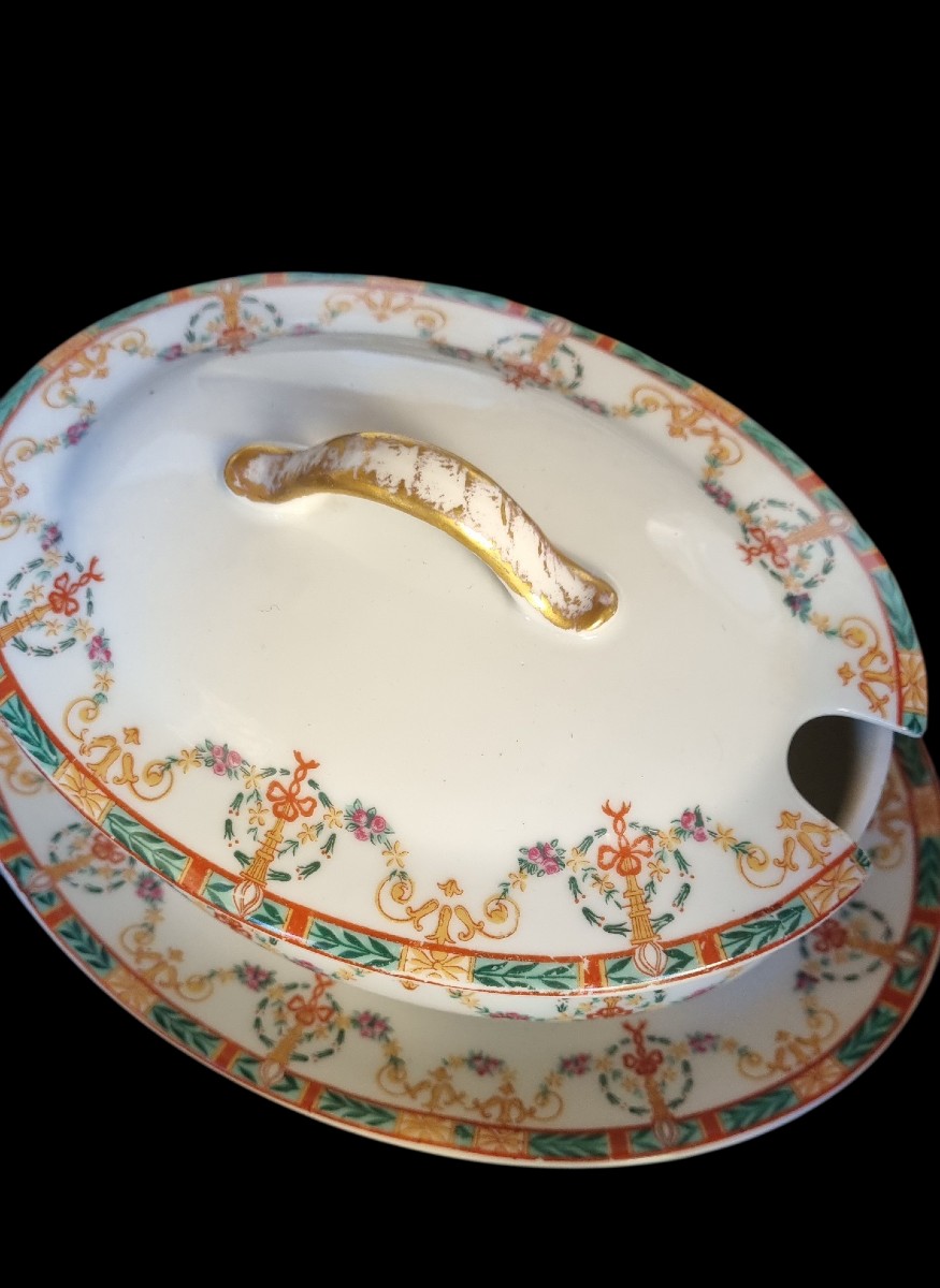 William Guérin Limoges Porcelain Dinner Service-photo-1