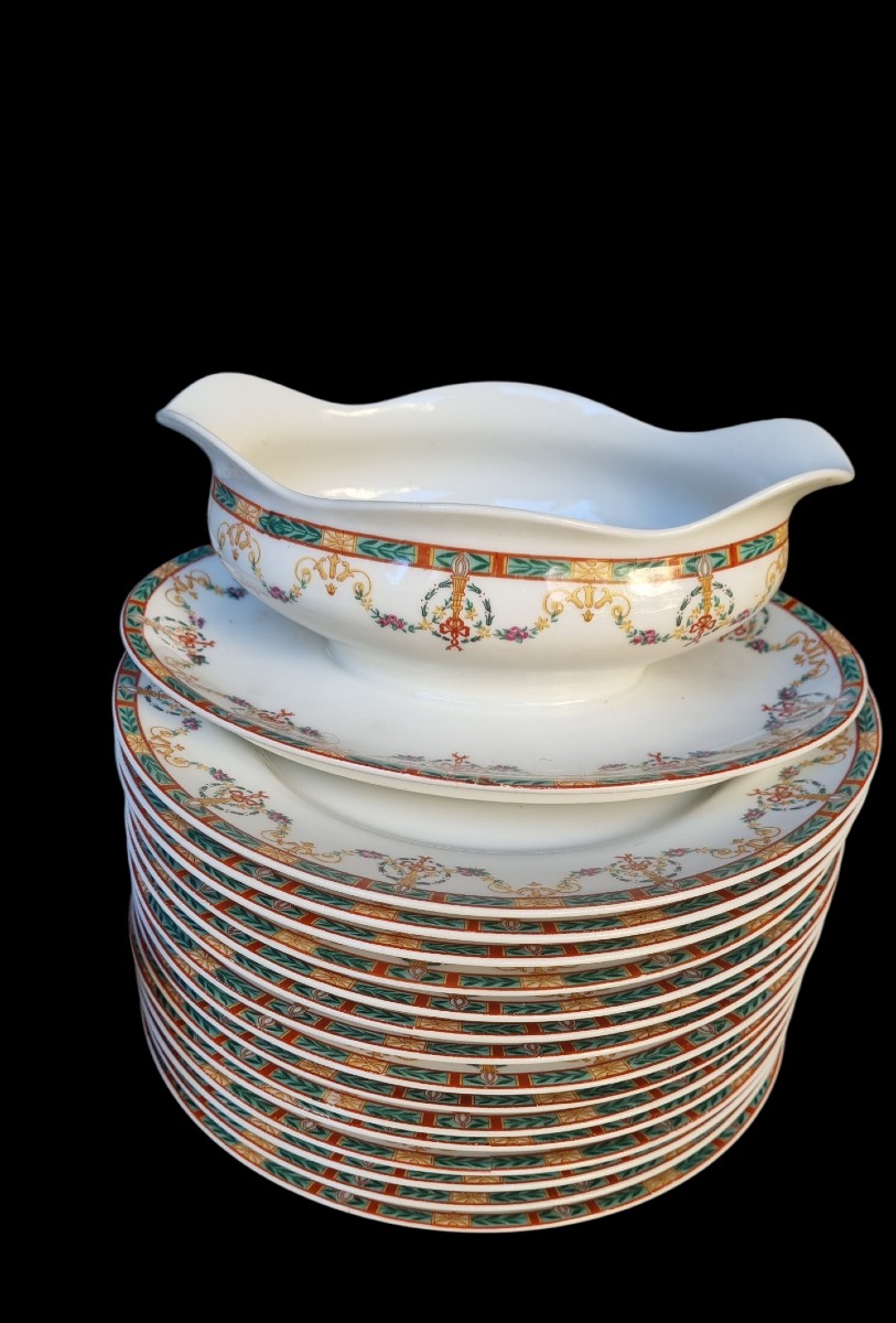William Guérin Limoges Porcelain Dinner Service-photo-3