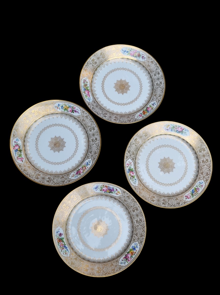SERIE DE 4 ASSIETTES EN PORCELAINE DE SEVRES 1847 LOUIS-PHILIPPE ÉPOQUE -photo-2