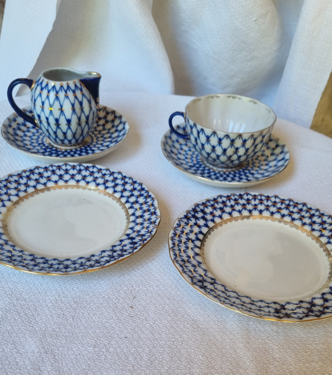 Ensemble  bleu cobalt or porcelaine Lomonosov de St-Petersbourg porcelaine impériale russe-photo-2
