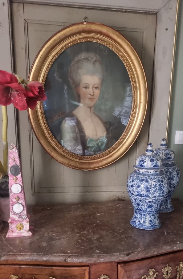 GRAND PASTEL PORTRAIT DE FEMME FIN XVIIIe EPOQUE-photo-3