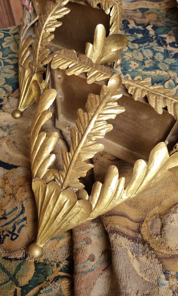 Pair Of Gilded Sheet Metal Wall Sconces, Circa 1970, Chevets -photo-3