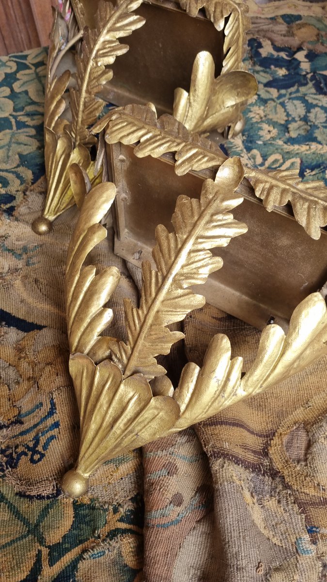 Pair Of Gilded Sheet Metal Wall Sconces, Circa 1970, Chevets -photo-3