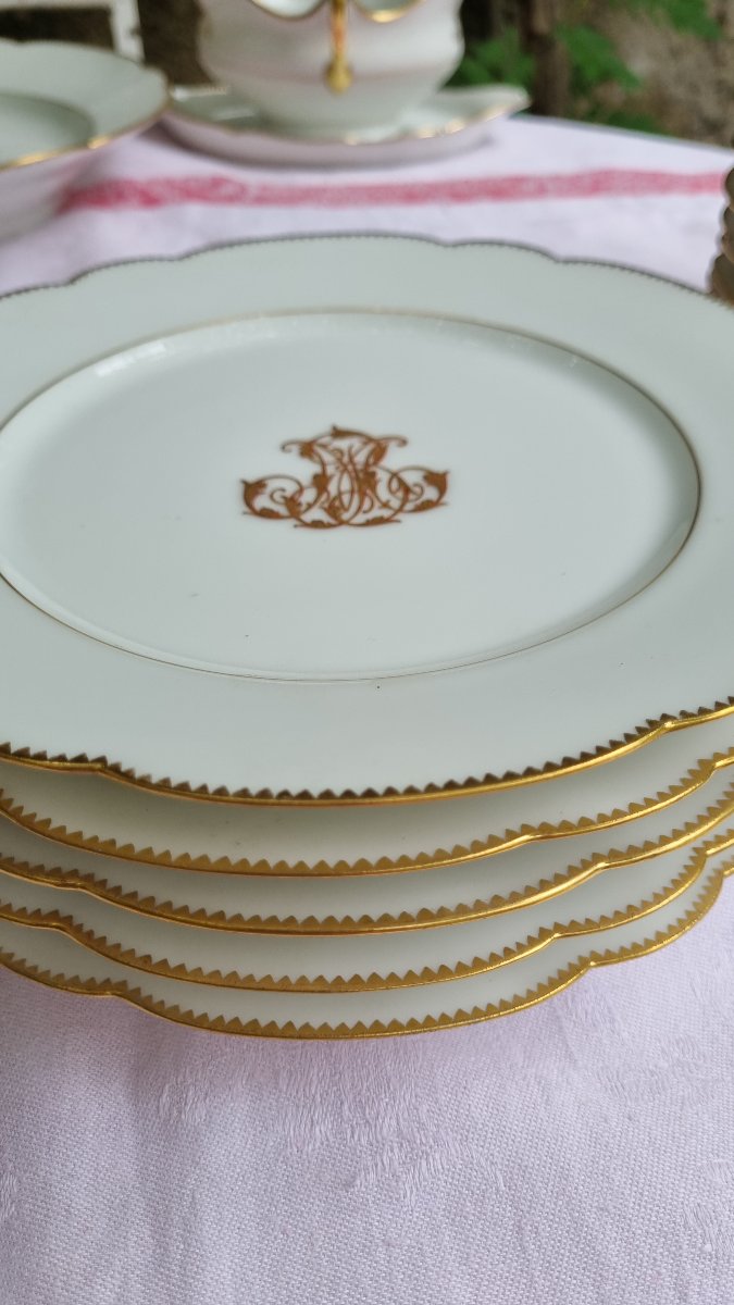 Small White And Gold Limoges Porcelain Table Set In The Napoleon III Style -photo-4