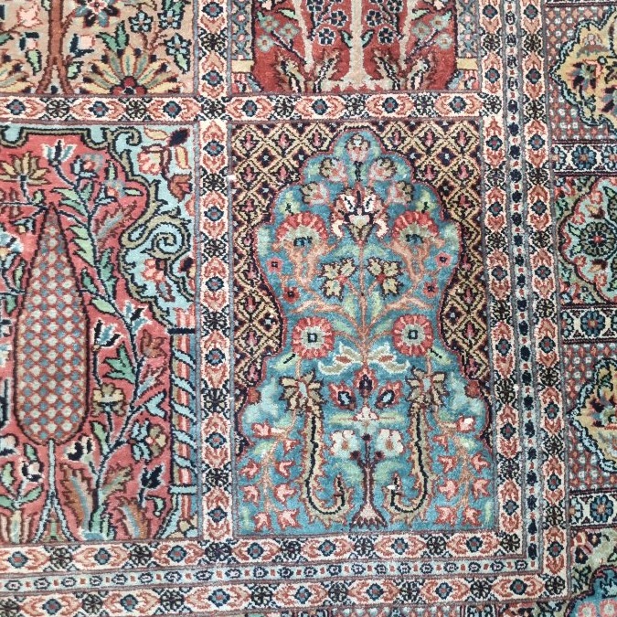 Fully Hand-knotted Silk And Cashmere Rug From The Orient   3