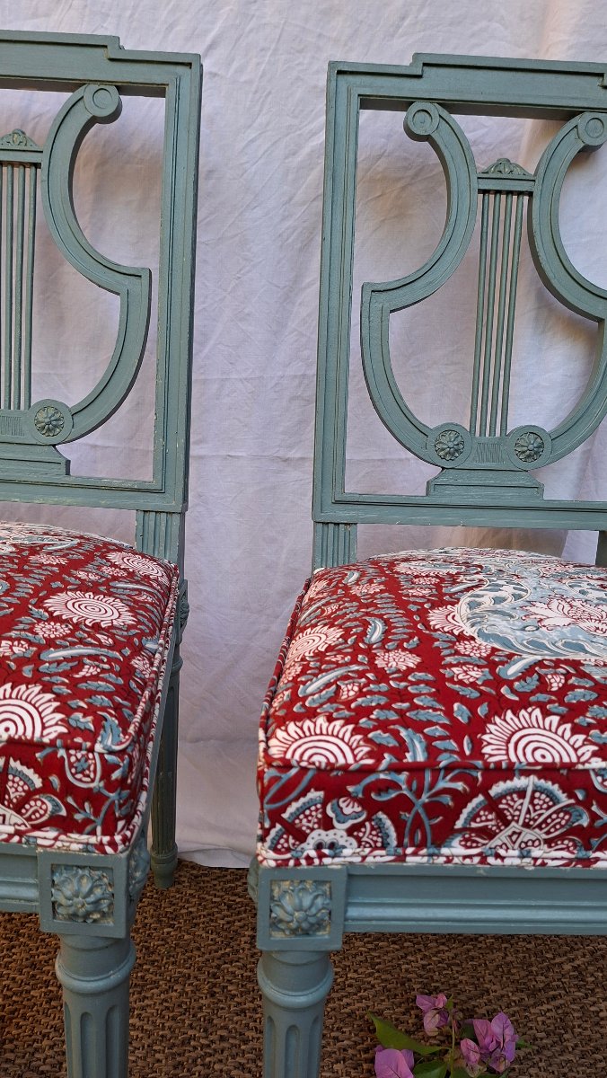 PAIRE DE CHAISES LYRE STYLE LOUIS XVI TISSU BRAQUENIÉ -photo-5