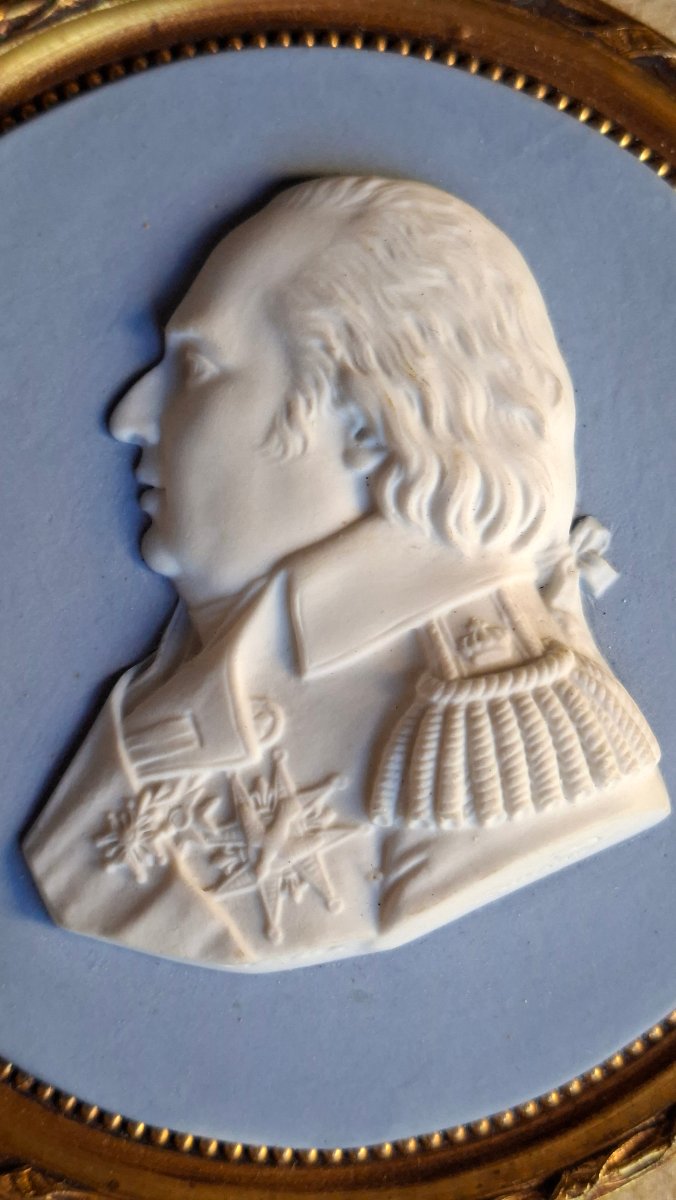 BISCUIT DE SEVRES PAR BRACHARD PROFIL EN BUSTE DE LOUIS XVIII ROI MEDAILLON -photo-1