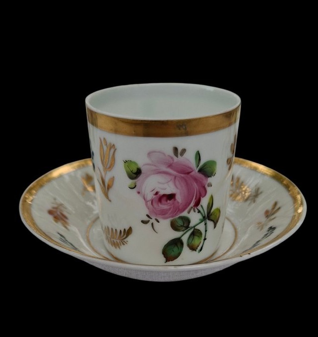 Delvaux Store On Rue De La Paix In Paris: 4 Cups And Saucers, Limoges Porcelain Cups-photo-3