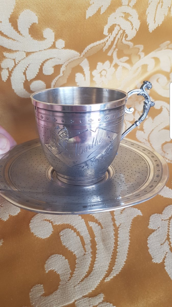 TASSE ET SOUS-TASSE ARGENT MASSIF  POINÇON MINERVE NAPOLÉON III