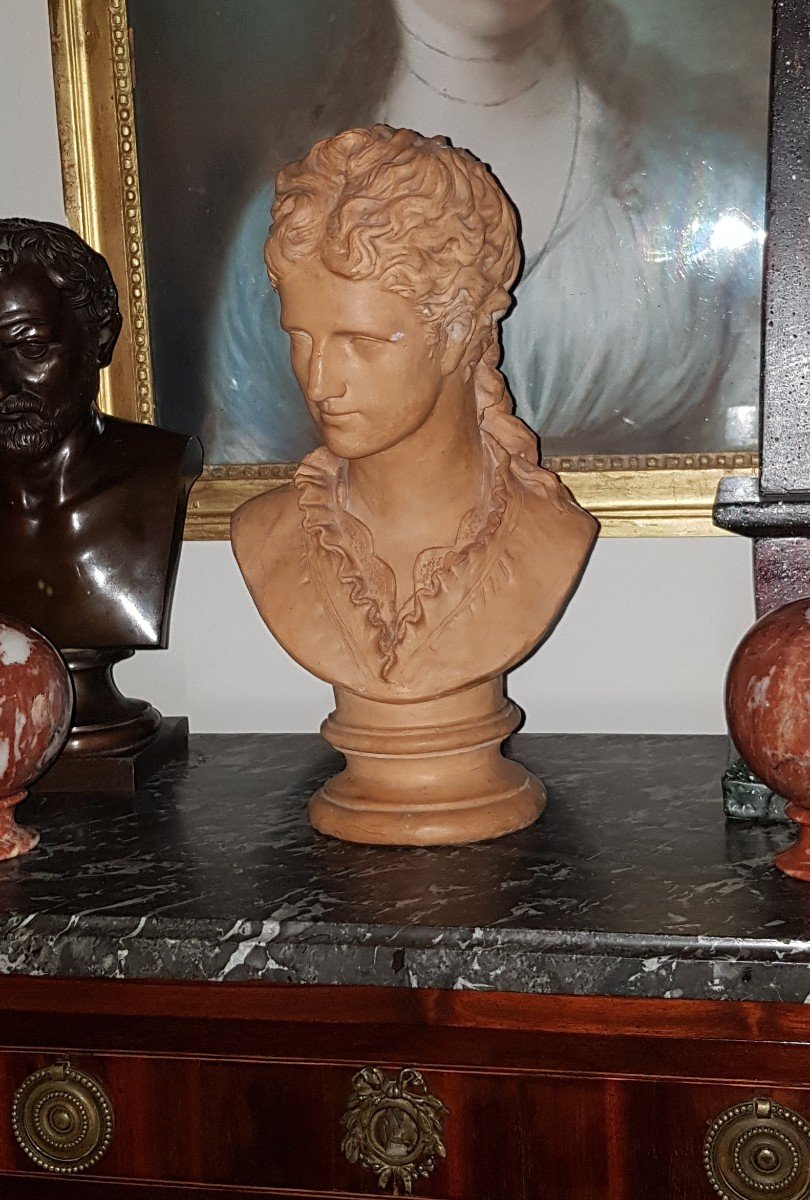 Bust Of A Woman In Terracotta XIXth 36 Cm Duchess d'AlenÇon?