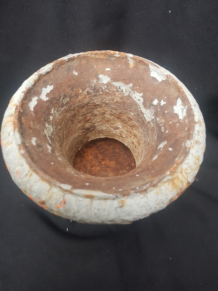Mini Medicis Vase In Cast Iron XIXth-photo-3