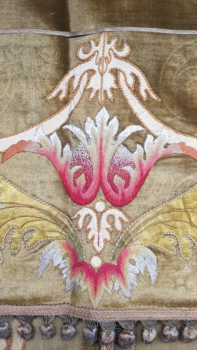 RIDEAUX ET CANTONNIÈRE ÉPOQUE NAPOLÉON III broderies -photo-3