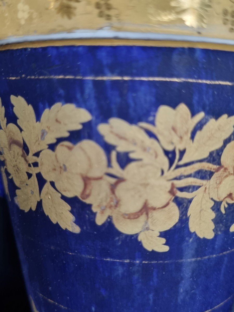 VASE FUSEAU EN PORCELAINE DE LOCRE PARIS ÉPOQUE EMPIRE / CHARLES X SPHINGES-photo-2