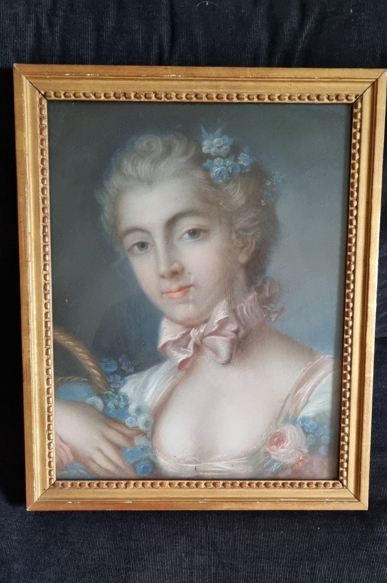 Portrait In Pastel Woman XVIIIth Pompadour School Of Butcher