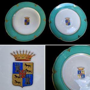 Pair Of Armorial Cake Dishes Napoleon III Period Porcelain De Paris