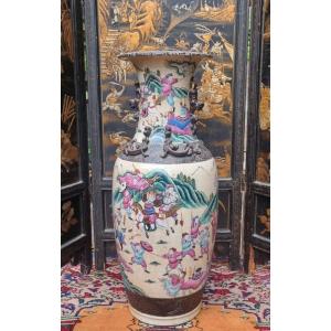 Large Cracked Porcelain Vase From Nankin China 19th Century 61 Cm