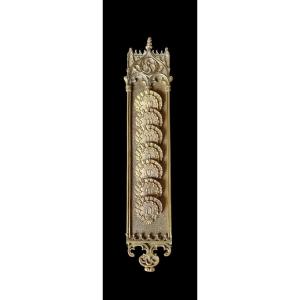 SEMAINIER EN BRONZE DORÉ EPOQUE CHARLES X NEOGOTHIQUE TROUBADOUR 