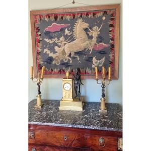 TAPISSERIE AU GROS POINT vers 1950/1960 RÉALISÉE À LA MAIN CHAR CHEVAL ONIRIQUE MYTHOLOGIE