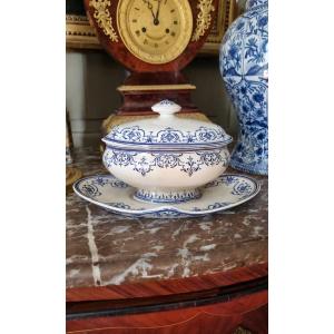 FAÏENCE DE JULES VIEILLARD À BORDEAUX SERVICE MOUSTIERS SAUCIÈRE 