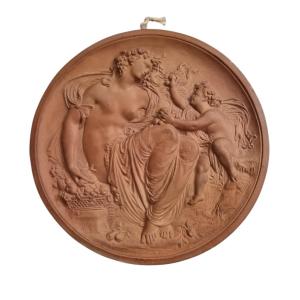 MEDAILLON EN TERRE CUITE SCENE MYTHOLOGIQUE BAS-RELIEF