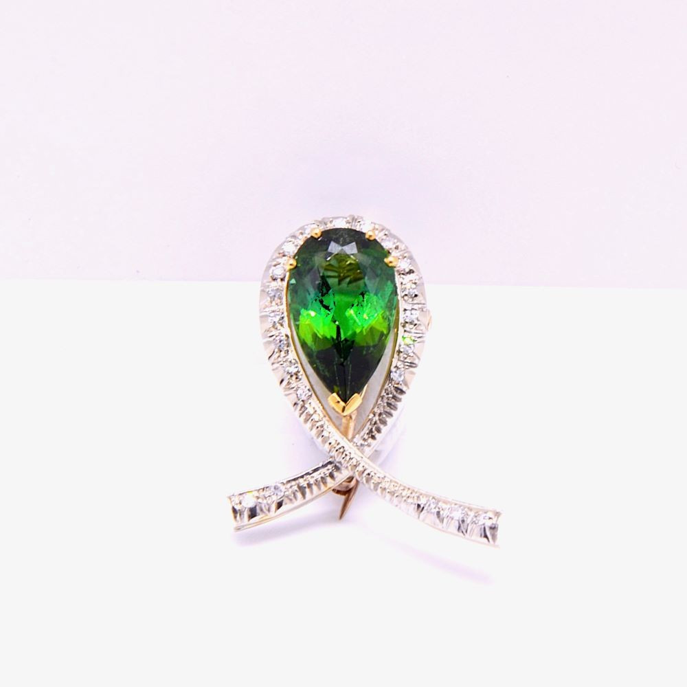 Pendentif tourmaline verte « Attache », or 18k