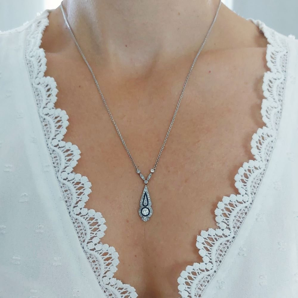 Pendentif Art Déco "Ecliptis", diamants, saphirs et platine-photo-2