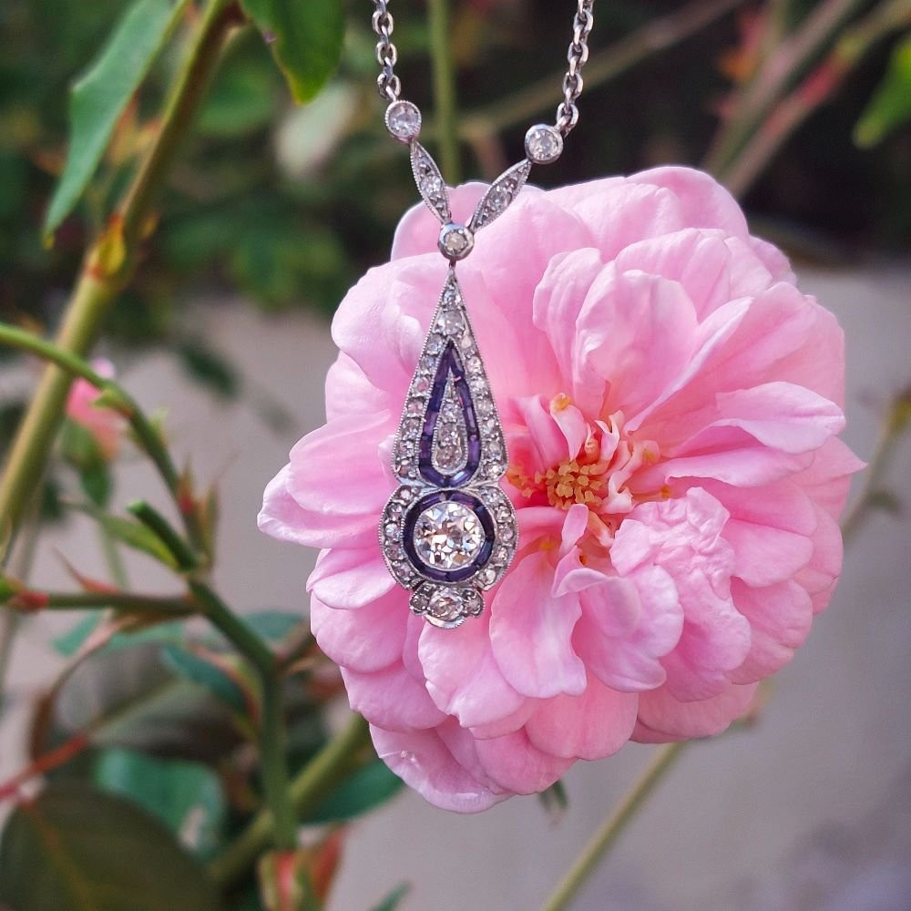 Pendentif Art Déco "Ecliptis", diamants, saphirs et platine-photo-3