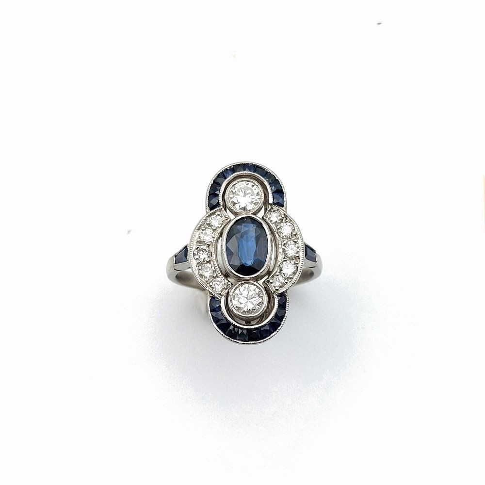 "infinita" Ring – Sapphire, Diamonds And 850 Platinum – Art Deco Style