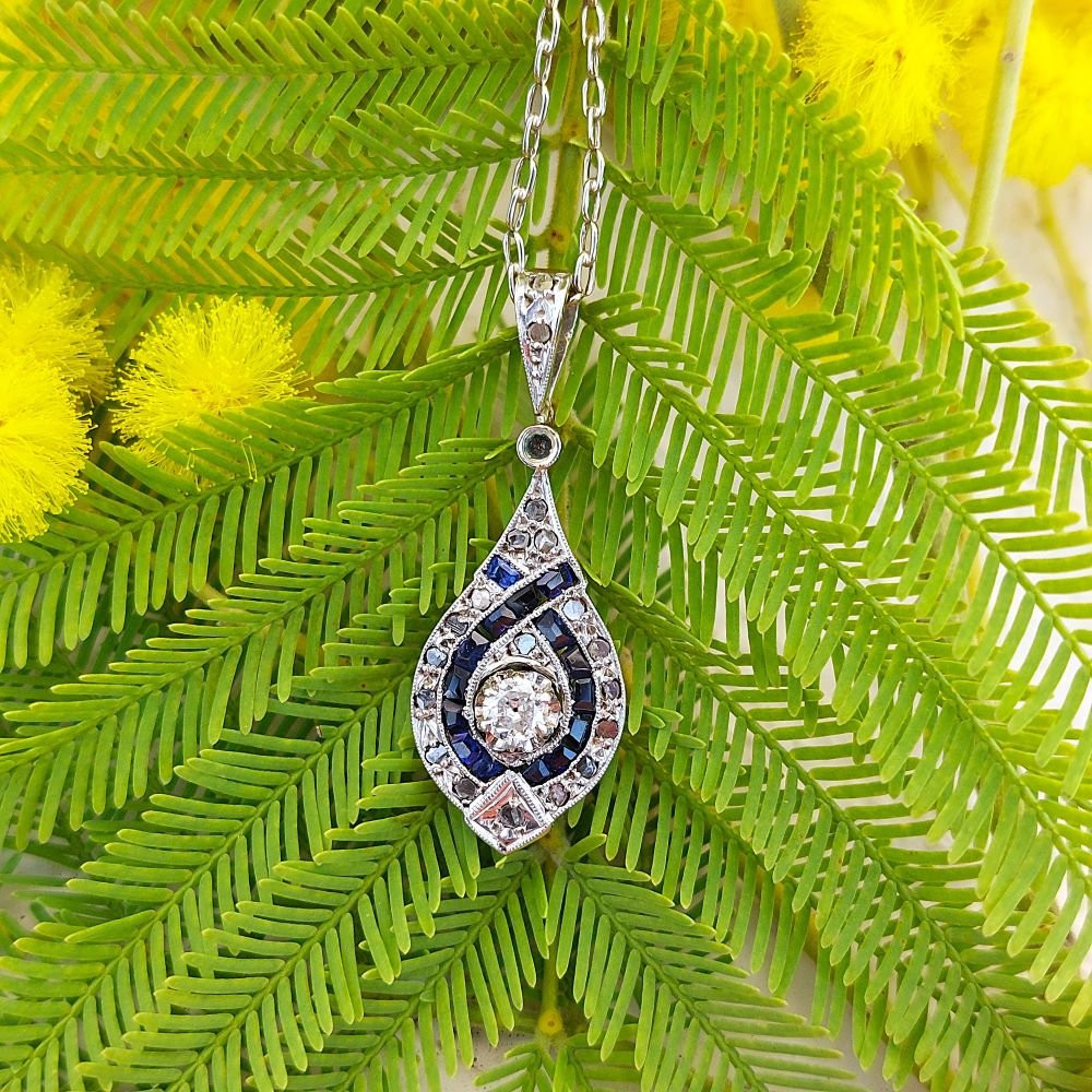 Art Deco Sapphire And Diamond Pendant – White Gold And Platinum-photo-3